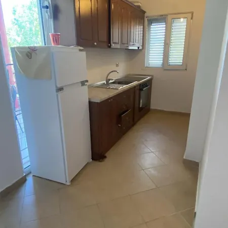 Golem Holiday Home Apartamento Golem (Tirana)